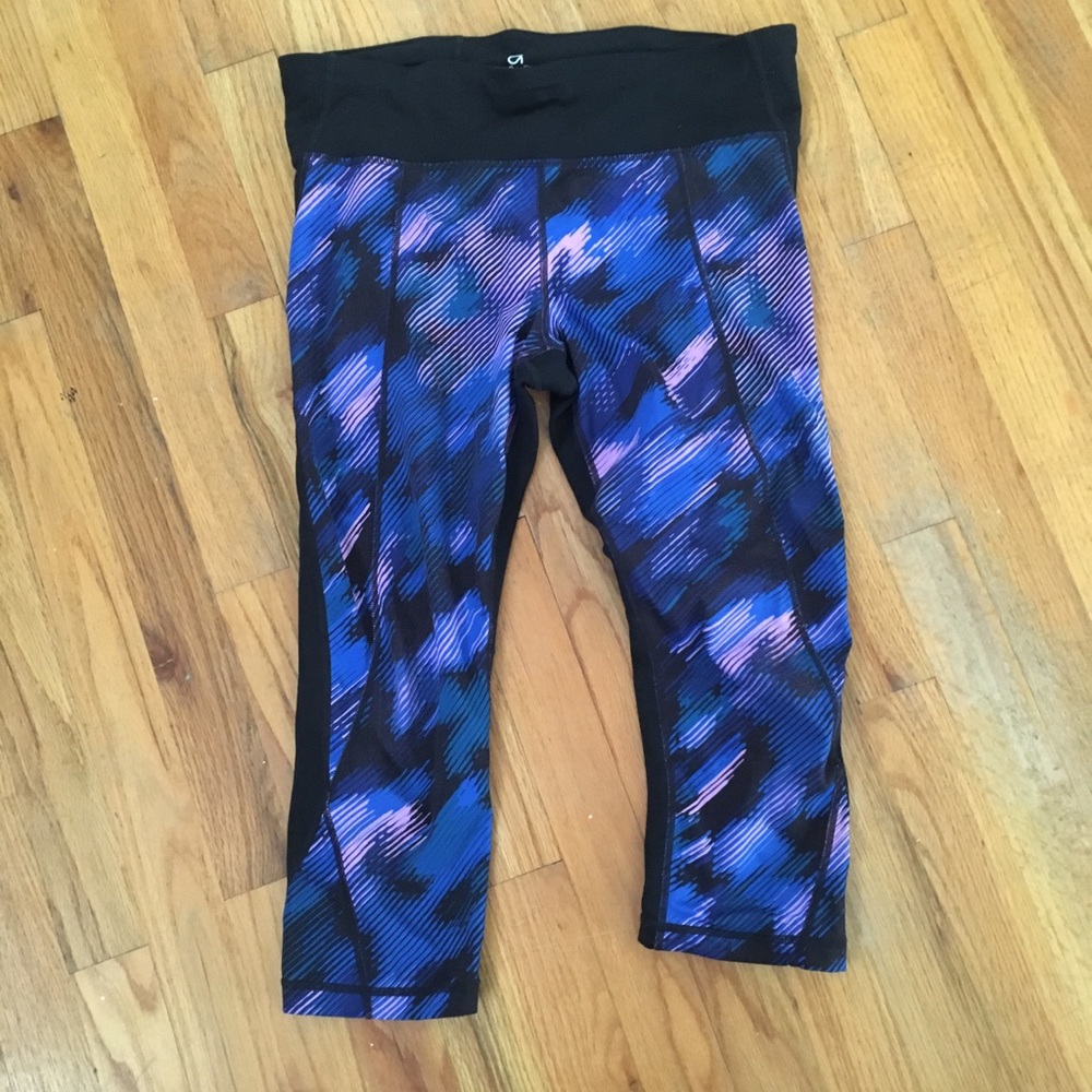Gapfit sculpt compression Capri leggings
